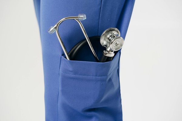 Impact de la sédentarité sur la santé contemporaine : exploration et stratégies préventives